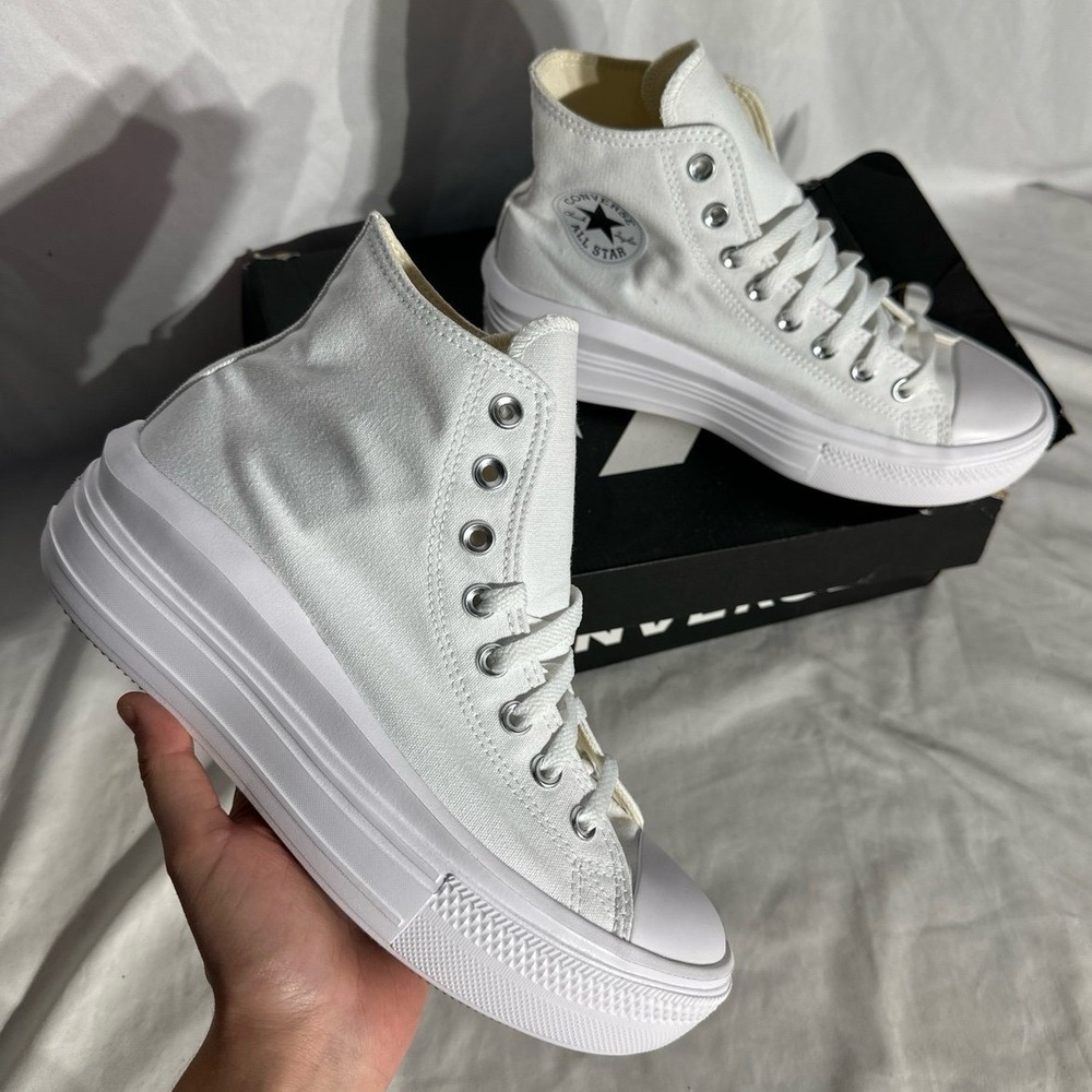 Converse CTAS MOVE Hi High Top Shoes Triple White‎ New Woman's 10 - Picture 2 of 6